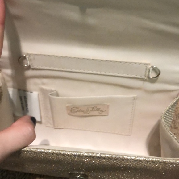 Gold Formal Clutch - Picture 2 of 4